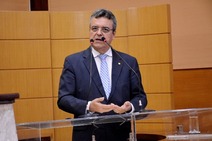 Luciano Pimentel pede que Deso restabeleça abastecimento em Japaratuba