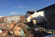 Caixa dágua da Deso cai, mata duas crianças em escola de Dores e fere outras