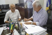 Estado doa terreno para construção de Escola em Aracaju 