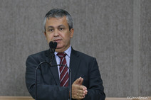 Votação dos embargos do IPTU é adiada