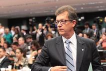 \"Pais pode perder 2 milhões de empregos com mudança de PIS Cofins\"