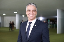 Fábio Reis defende política para estimular os pequenos negócios