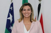 MP pede cassação de Hilda Ribeiro por contratos ilegais