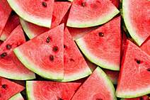 Seu Matias dobrou o preço da melancia e jogou fora a sustança!