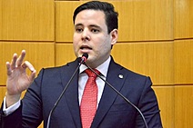 “Mostrando quem realmente divide o povo brasileiro”, diz deputado Rodrigo Valadares sobre Fernando Haddad