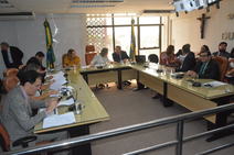 Secretário anuncia R$ 1 milhão em equipamentos para maternidade