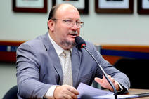 Dois anos da reforma trabalhista e de perda de direitos dos trabalhadores