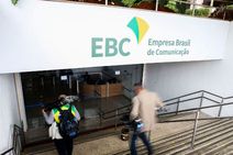 Governo abre estudos para parcerias e privatização da EBC