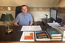 Finalmente alguém contesta modelo de juros compostos praticado no Brasil