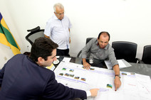 JB e Valmir debatem construção de nova via de acesso a Lagarto