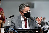 Alessandro Vieira: quebra de sigilo de envolvidos no suposto “Ministério Paralelo da Saúde”