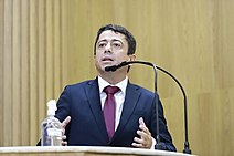 Fabiano sugere que SMTT faça estudo para solucionar travessia do Parque dos Cajueiros