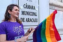 Governadora é Linda Brasil. Os outros são os outros