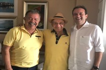 Mas o que teriam conversado o senador Valadares e André Moura?