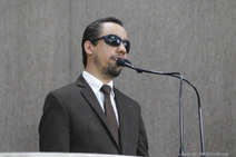 Vereador Lucas comenta sobre emenda impositiva em discurso