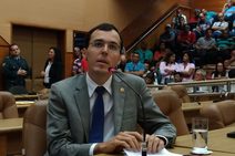 Parlamento em defesa da criança e do adolescente