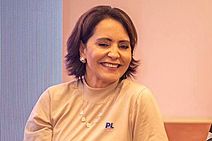 Nova Secretaria das Mulheres é primeiro gesto de Emília na direção das políticas de gênero 