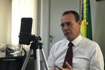 Zezinho Sobral debate sobre desenvolvimento em videoconferência com o Sebrae