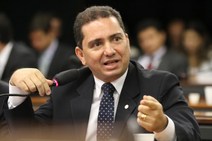 TJ determina retorno de Mendonça Prado para Emsurb