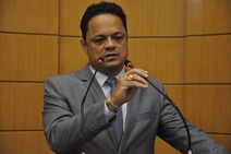 Deputado Samuel Barreto defende a não redução de subsídios dos PMs