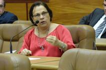 Ana Lúcia diz que é inconstitucional PL da carcinicultura