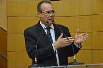 Zezinho Sobral quer consumidor esclarecido sobre a água que consome