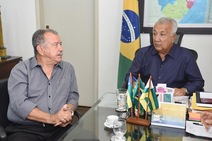 Jackson e Reinaldo Moura debatem patrocínio para o Sergipe