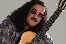 Moraes Moreira: morte silencia o primeiro cantor dos trios elétricos baianos