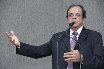 O jogo político e o debate de ideias