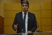 Deputado Samuel Carvalho esclarece fala sobre Francisco Gualberto 