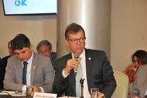 Ida de Laércio Oliveira para o PP favorece aos governistas