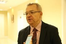 Marco Queiroz, superintendente da Caixa, perde o comando