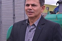 Valmir de Francisquinho: “O lombo está preparado para as pancadas”