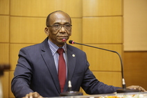 Pastor Antônio solicita agilidade na reabertura do Hospital da Polícia Militar