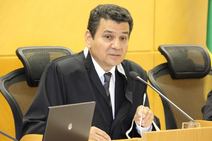 Ulices Andrade: TCE não errou nos casos de Flávio Conceição e das licenças