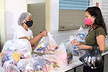 Alunos da rede pública de Aracaju receberam 3.500 toneladas de alimentos durante a pandemia