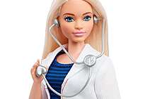 As mulheres médicas e a boneca Barbie