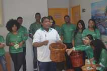 Agentes de limpeza recebem capacitação sobre descarte de materiais recicláveis