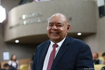 Seu Marcos é vereador que mais teve leis aprovadas nos últimos anos