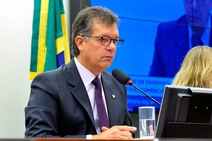 Laércio Oliveira lança na Câmara candidatura à Presidência da CNC