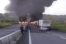 Rodovias são liberadas; está previsto ato à tarde em Aracaju