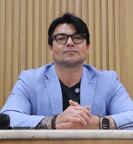 Delegado André David defende tolerância zero e endurecimento de leis contra o abuso infantil